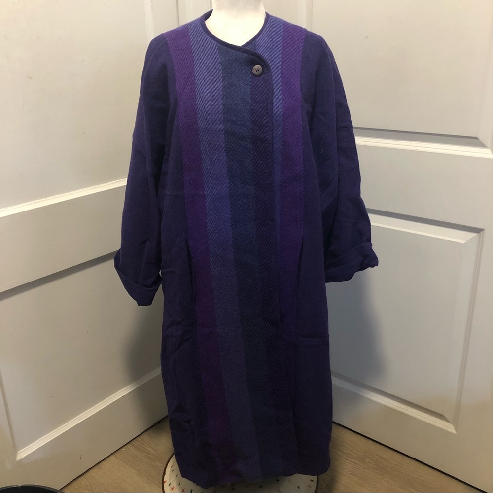 Avoca collection Irish ladies coat size medium